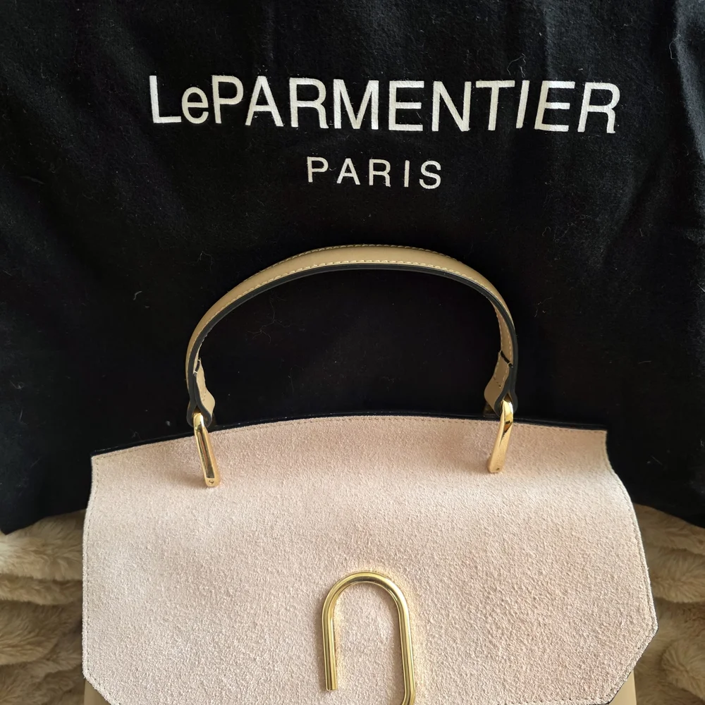LeParmentier Paris Top Handle Bag – Pristine / Never Used